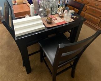 Dining table, chairs, and bench