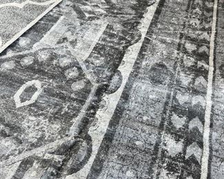 Unique loom Oregon Collection. 10x14 never used rug. We pulled it out of the plastic wrap.