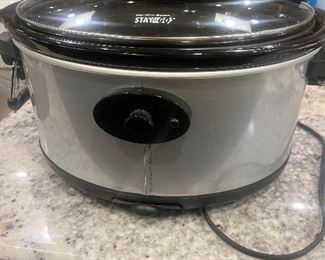 XL Stay or go Crock Pot