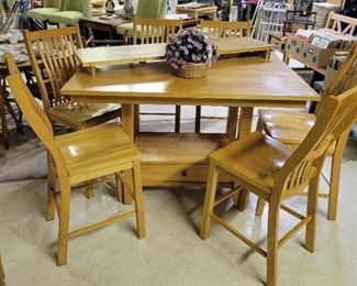 High Top Table  With 6 Chairs 