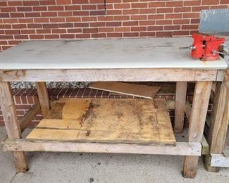 Workbench With 4 1/2  Attached  Vise