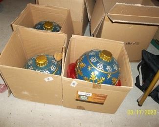 Outdoor glazed resin ornaments