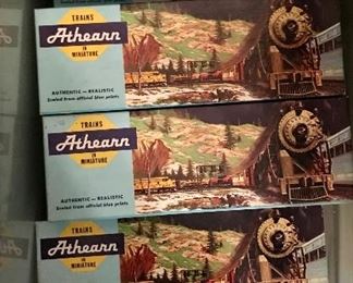 Atheann Model Train Engines 
