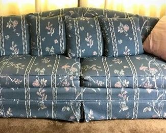 Sofa, Matches Loveseat 