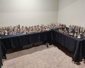 BOYD'S BEARS AND OTHER COLLECTIBLES