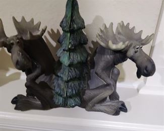 COLLECTIBLE MOOSE FIGURES