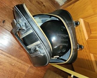 16 lb bowling ball and case