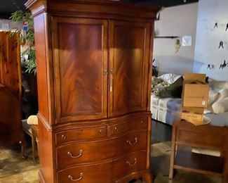 Large Mahogany Armoire with Fold-Out Doors and Electrical Cords for TV/DVD/Stereo Equipment 