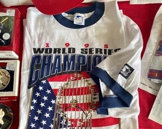 RARE, c. 1995 Atlanta BRAVES World Series Champions T-shirt, MINT