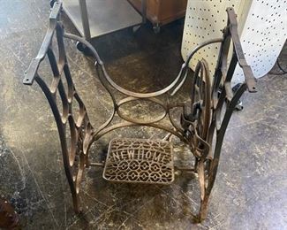 NEW HOPE Antique Sewing Machine Cast Iron Base