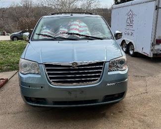 2008 Dodge Caravan, 203,776 miles 
