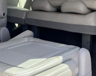 2008 Dodge Caravan, 203,776 miles 