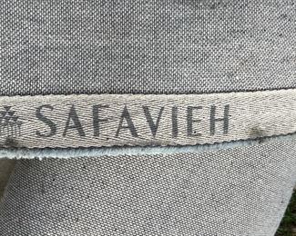 Safavieh area rug 8' x 10"