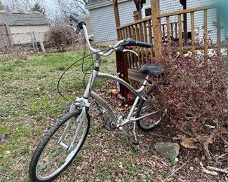 Townie  Electra 21 bicycle 26"