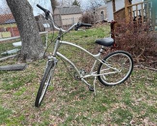 Townie  Electra 21 bicycle 26"