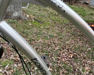 Townie  Electra 21 bicycle 26"
