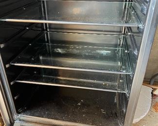 Magic Chef Apartment Size Refrigerator