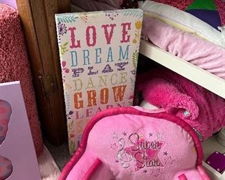 Little Girl's Room Decor