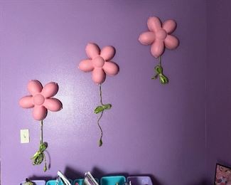 Little Girl's Room Decor