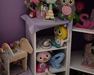 Little Girl's Room Decor