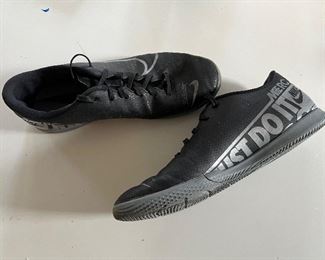 Womens shoes - size 6.5 to 8