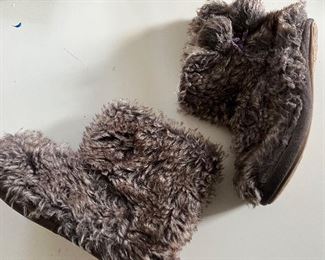 Womens shoes - size 6.5 to 8