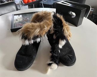 Womens shoes & Boots  - size 6.5 to 8