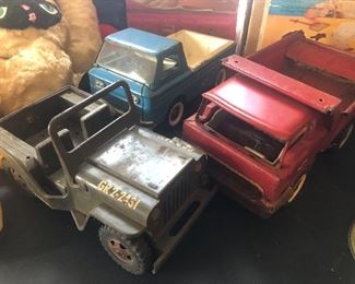 Metal Trucks