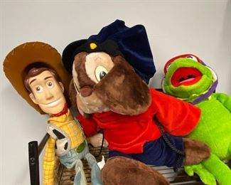 Woody , Fievel, and Kermit hanging out  waiting for you 