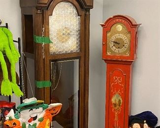 2 additional grand clocks 