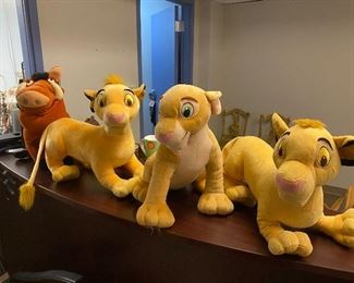 Disney Simba and Nala plush toys