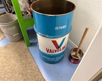 Valvoline oil drum