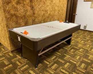 Vintage Air Hockey Game