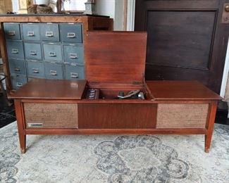 16" tall x 48" long Sylvania stereo phonograph...(detail)...