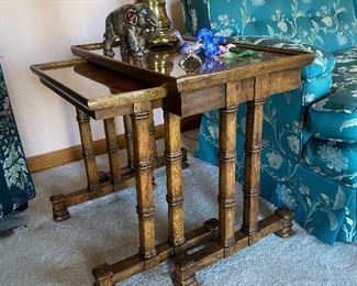 Heritage Nesting Table
