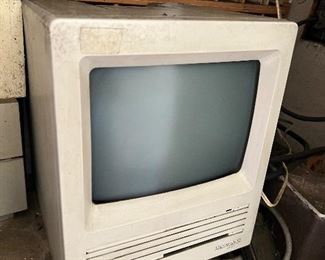 Vintage Original Macintosh SE