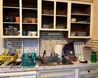 Marvel Wolverine glass 
Heineken glasses
Jewel tea & Gibson bowls
Utensils 