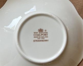 Coalport dishes - Strawberry - 5pc place setting 
