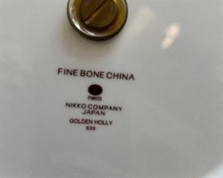 Nikko Co. Japan fine bone china - Golden Holly 2 tier serving plate