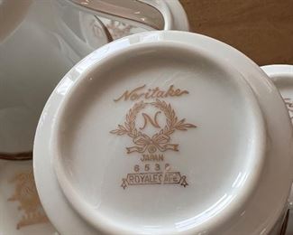 Noritake Royale Cafe dishes - 4 pc place setting for 8