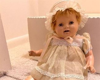 Vtg. Effenbee Lovums 17" doll 