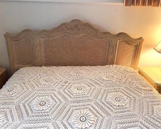 Drexel queen head board  