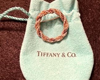 50% OFF    Sterling Tiffany pin w/bag and box 