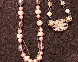 Stunning Sterling and pink pearl necklace 