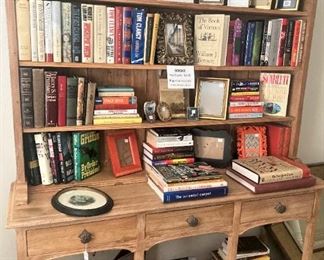 Hutch/bookcase