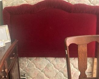 Red upholstered headboard - Full size