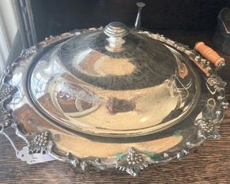Covered serving dish