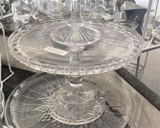 3 cake plates