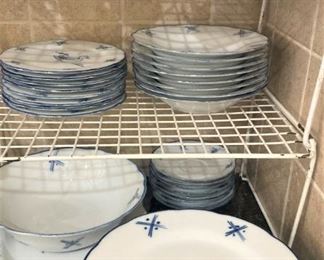 "Cordon Bleu" porcelain dishes