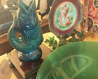 Majolica gurgling fish